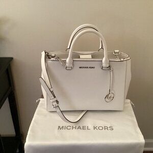MICHAEL KORS LARGE OPTIC WHITE SAFFIANO LEATHER SATCHEL BAG